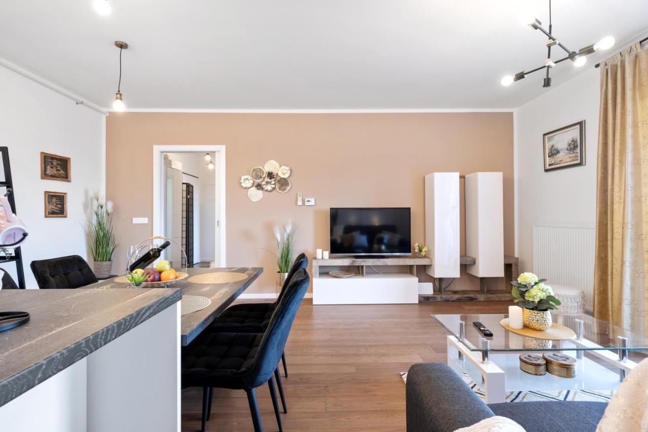 Apartments Karla & Jakov Шибеник Экстерьер фото